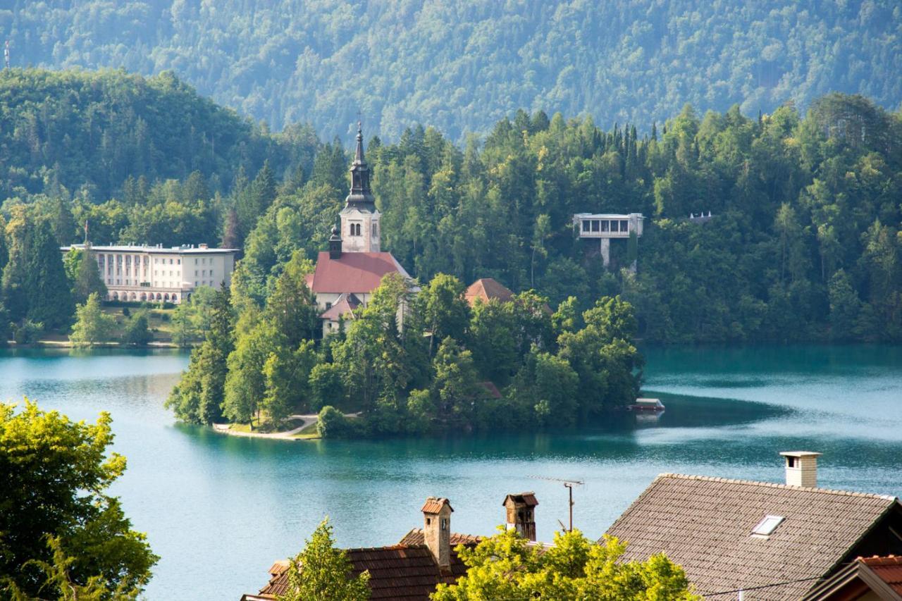 Apartment Beautiful Lake View Блед Екстериор снимка
