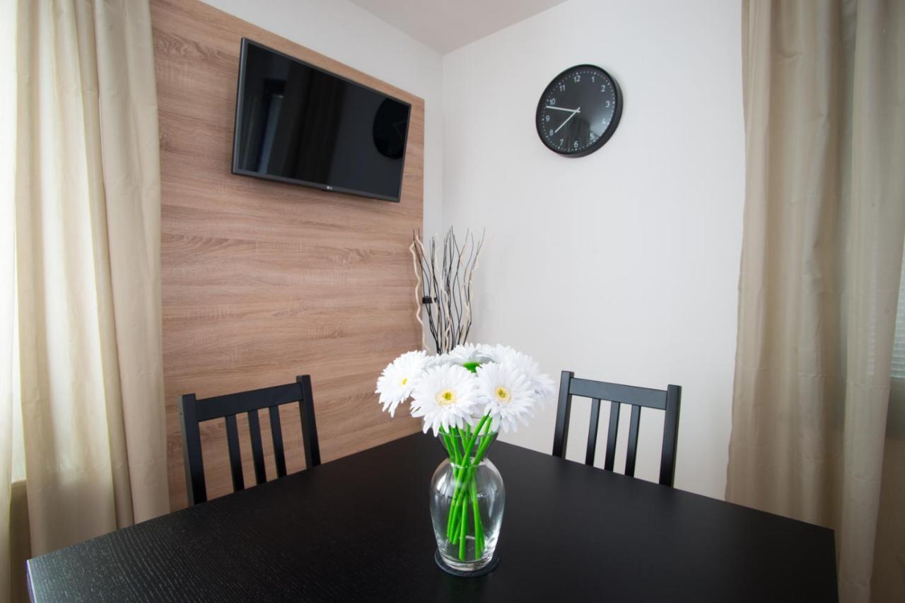 Apartment Beautiful Lake View Блед Екстериор снимка