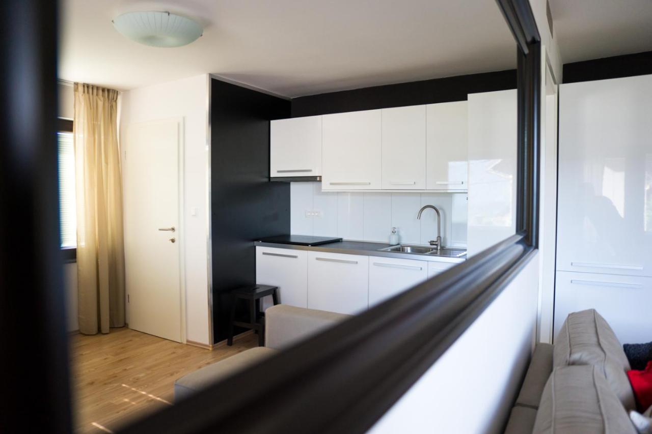 Apartment Beautiful Lake View Блед Екстериор снимка