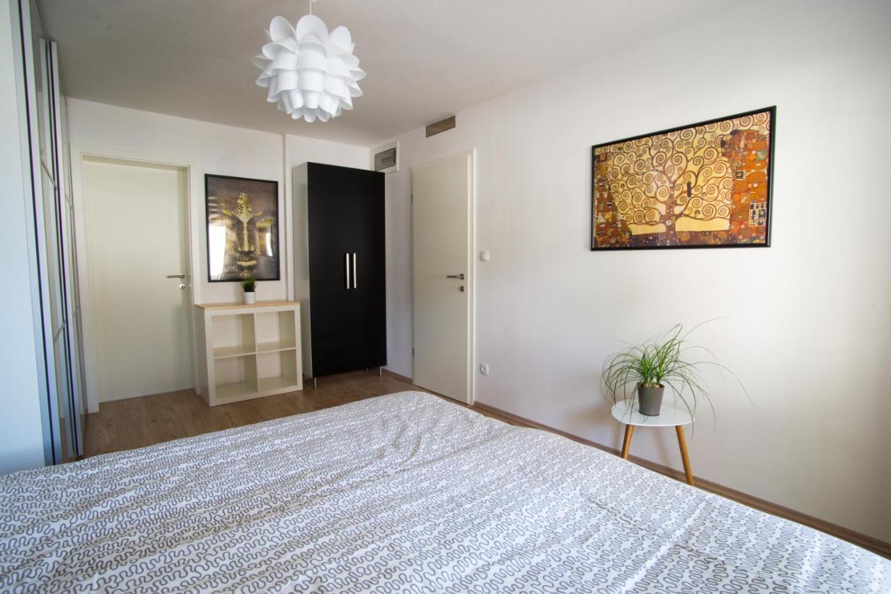 Apartment Beautiful Lake View Блед Екстериор снимка